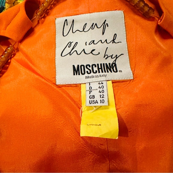 MOSCHINO Cheap and Chic sleeveless blouse, USA size 10, medium - Picture 2 of 2